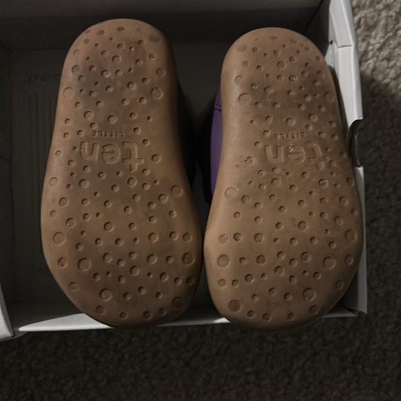 SOLD Ten Littles Furry High Tops Power Purple w/ Box Toddler 7 - Picture 9 of 9